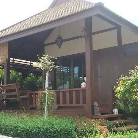 Mon Chantra Hotel Chiang Rai Exterior foto